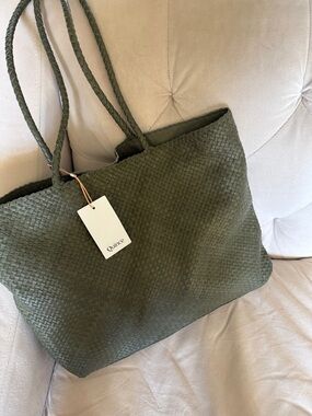 Quince NWT Olive Green Woven Leather Tote-still on website!